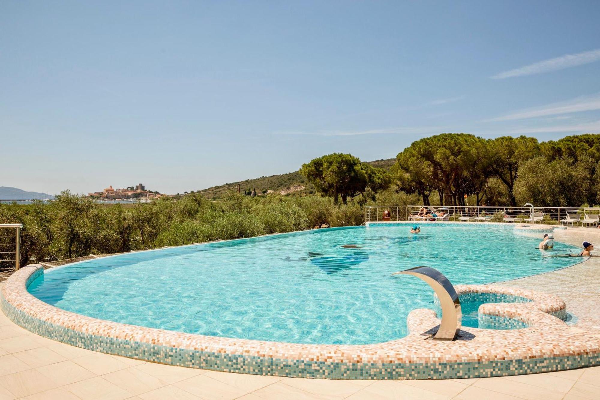 Isa - Residence With Pool And Private Beach In Talamone Just 500 Mt From The Beach Εξωτερικό φωτογραφία